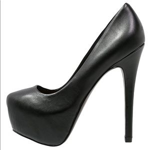 Steve Madden DEJAVU Pumps